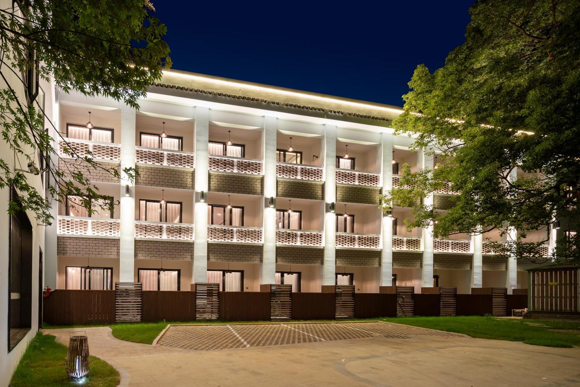 Nost Algia S Hotel In The West Lake Scenic Area-,Lingyin Temple, Leifeng Tower, Children'S Playground, Free Night Snack, Free Laundry, English Communication Well, Free Travel Advice Hangzhou Dış mekan fotoğraf